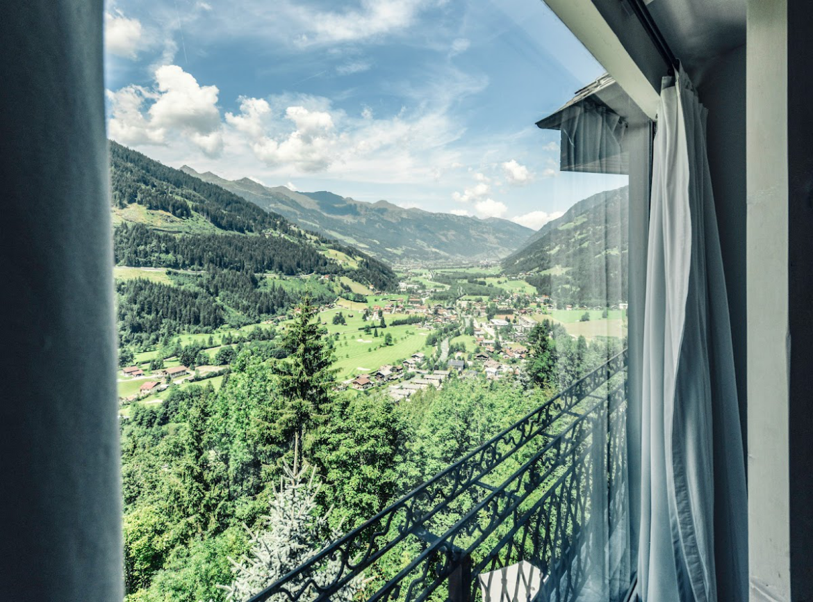  Haus Hirt – Alpine Spa Designhotel