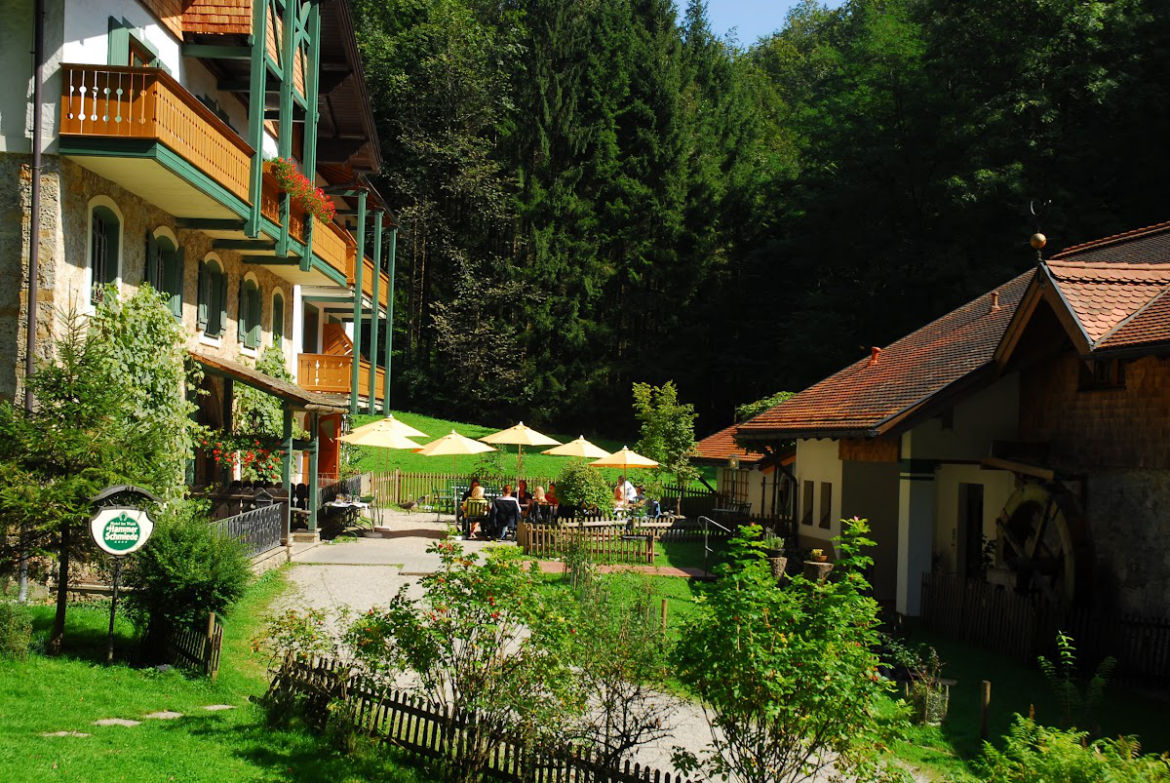  Hotel im Wald “Hammerschmiede”